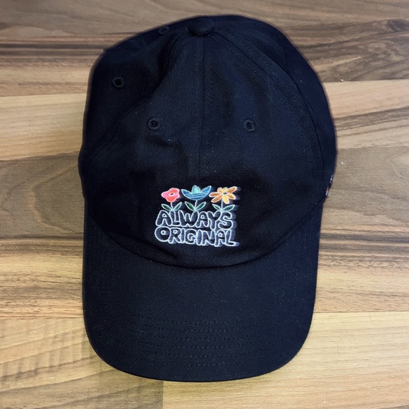 Adidas Black Baseball cap hat Always Original Floral Embroidery One Size - Picture 1 of 6